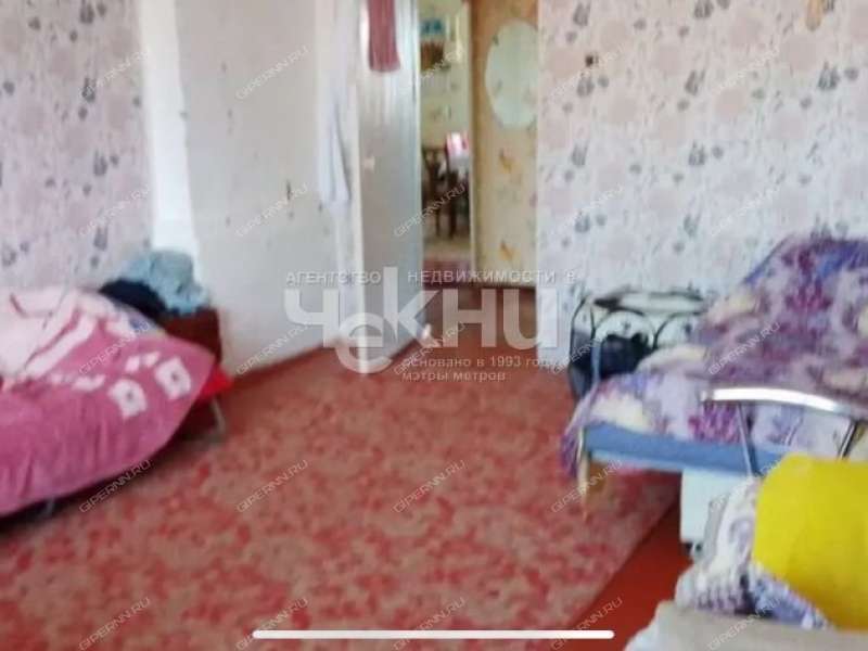 трёхкомнатная квартира на Молодёжной улице дом 9 город Лысково