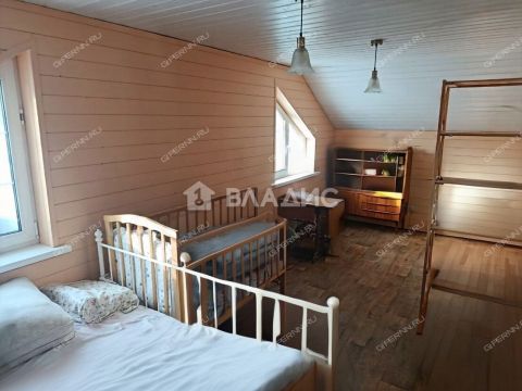 dom-derevnya-drozdovo-zinyakovskiy-selsovet-gorodeckiy-rayon фото