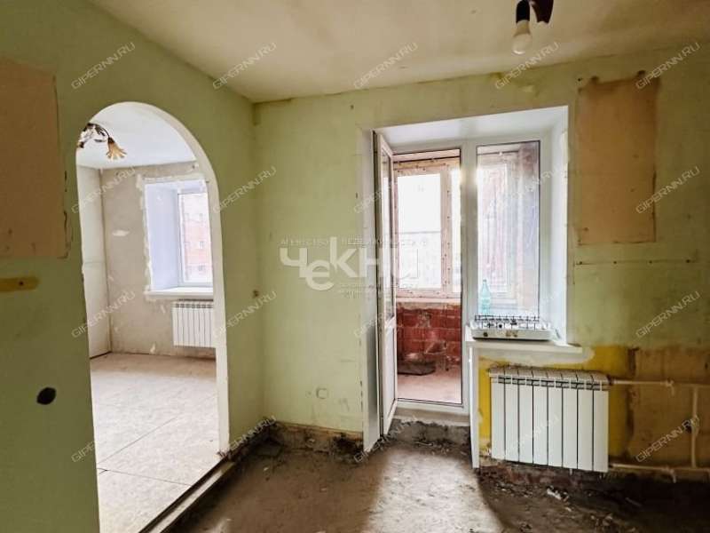 пятикомнатная квартира на улице Родионова дом 180. к.1