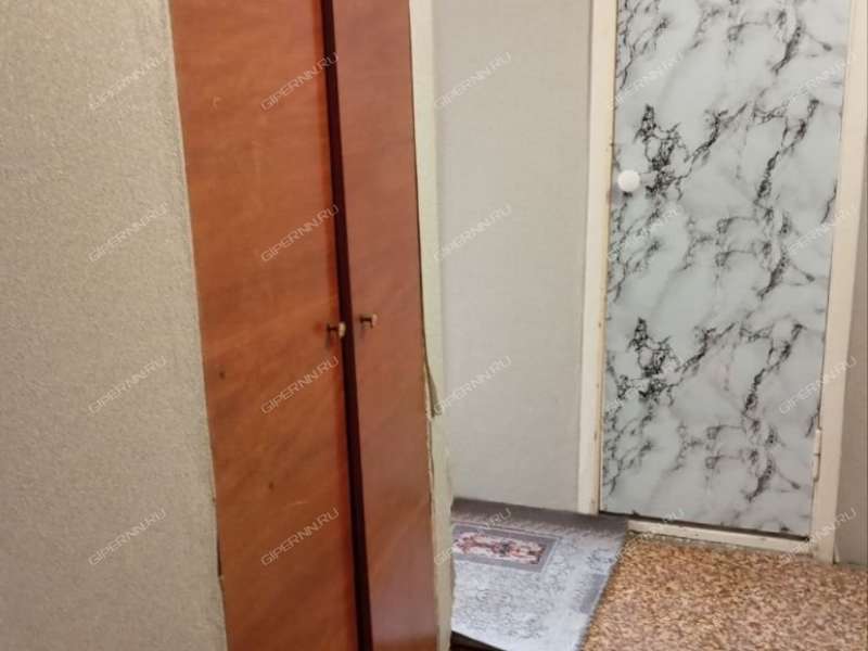 трёхкомнатная квартира на улице Политбойцов дом 20