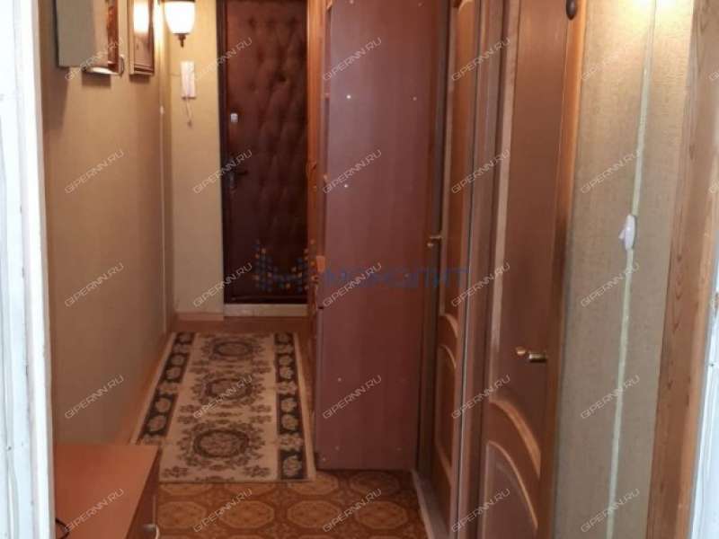 четырёхкомнатная квартира на улице Политбойцов дом 4