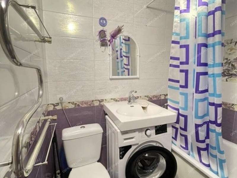 однокомнатная квартира на улице Героя Советского Союза Прыгунова дом 27