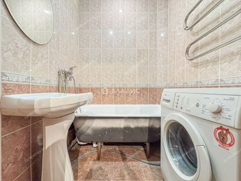 2-komnatnaya-ul-geroev-kosmosa-d-46 фото