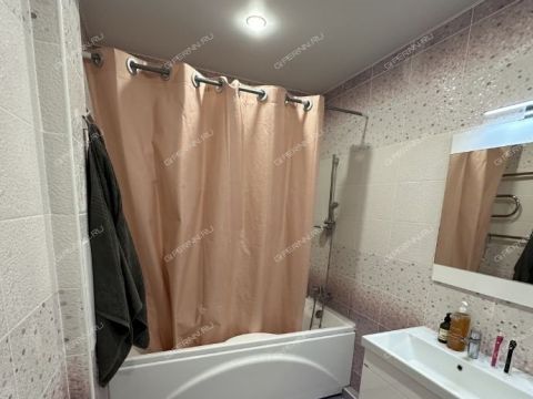 1-komnatnaya-ul-kuybysheva-d-39a фото