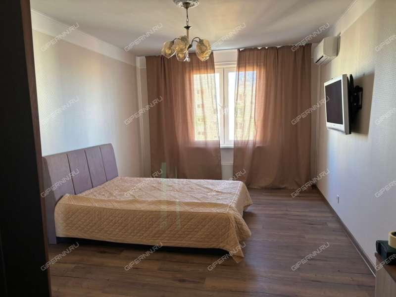 однокомнатная квартира на Бурнаковской улице дом 83