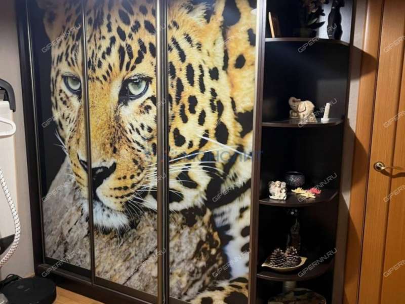 трёхкомнатная квартира на улице Александра Хохлова дом 21