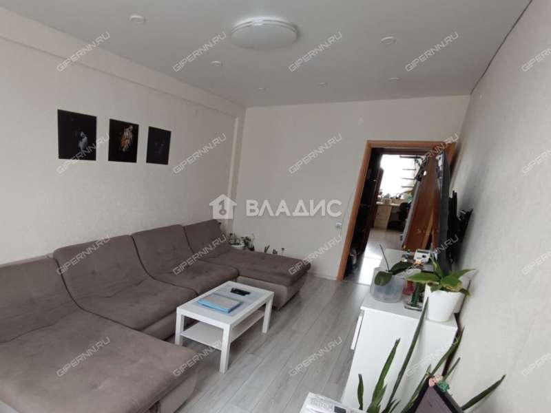 трёхкомнатная квартира на улице Гагарина дом 16 к1