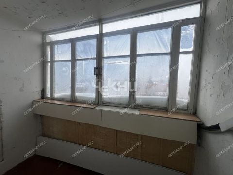 1-komnatnaya-ul-geroya-sovetskogo-soyuza-usilova-d-10 фото