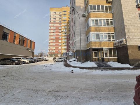 3-komnatnaya-ul-delovaya-d-20 фото