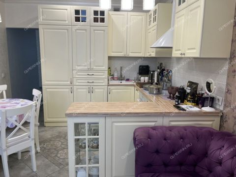 2-komnatnaya-b-r-yuzhnyy-d-19 фото