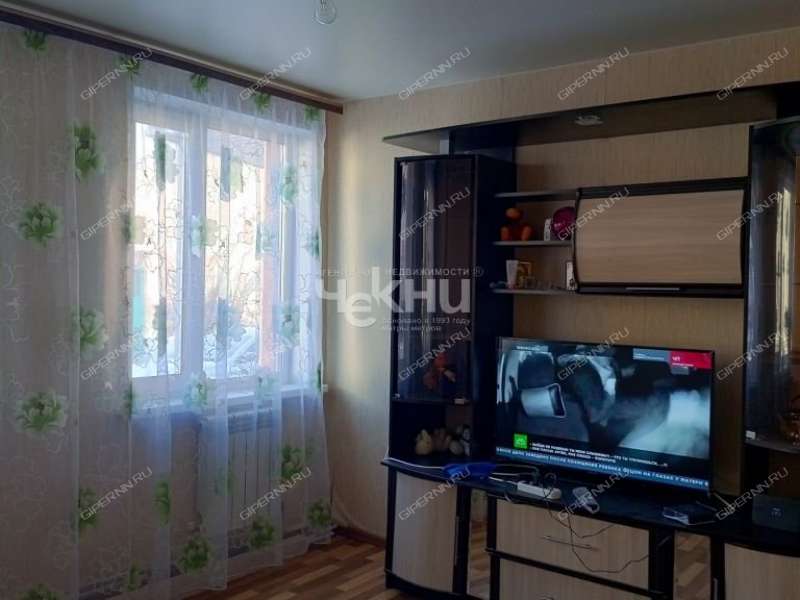 двухкомнатная квартира на Живописной улице дом 3