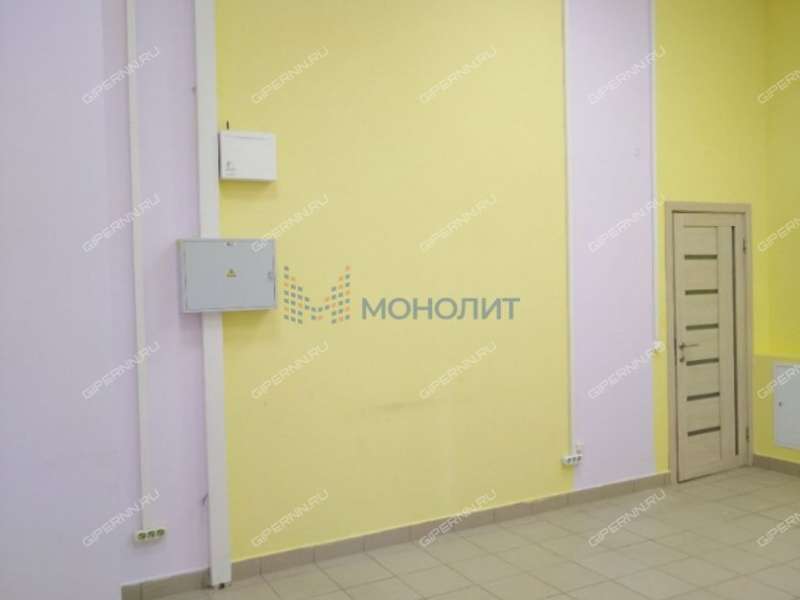 помещение под офис, торговую площадь на улице Красная Поляна деревня Афонино