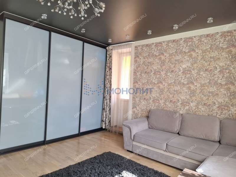 трёхкомнатная квартира на Большой Покровской улице дом 93б