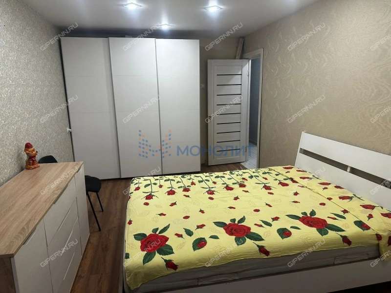 двухкомнатная квартира в 2-м микрорайоне дом 23 город Кстово