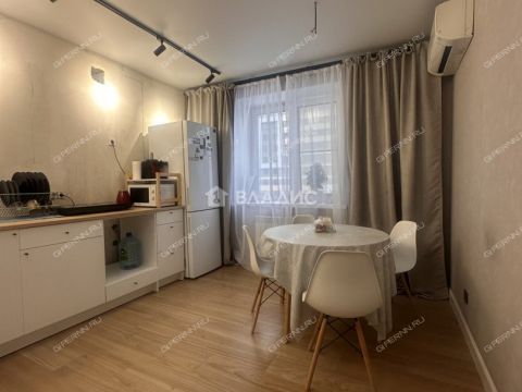 2-komnatnaya-prosp-gagarina-d-36-k4 фото