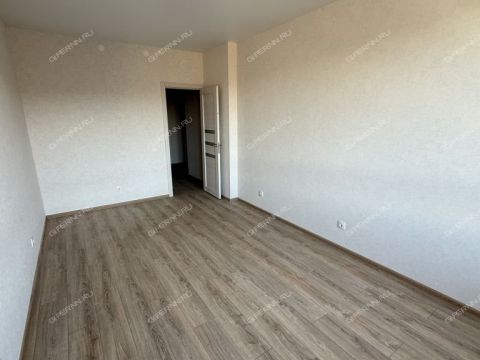 2-komnatnaya-ul-akademika-chazova-d-3 фото