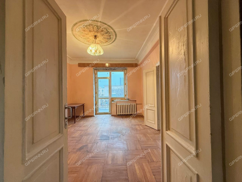 трёхкомнатная квартира на проспекте Октября дом 3