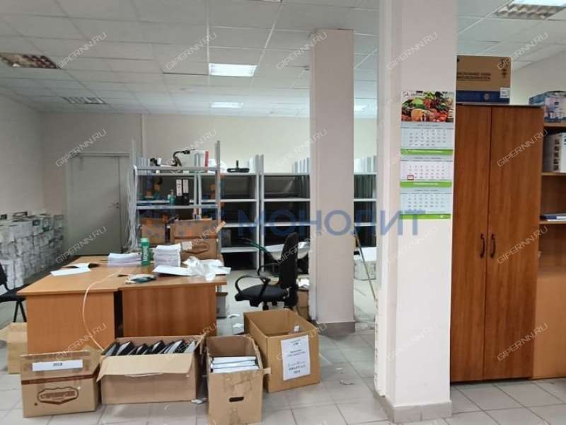 помещение под офис, торговую площадь на улице Черняховского