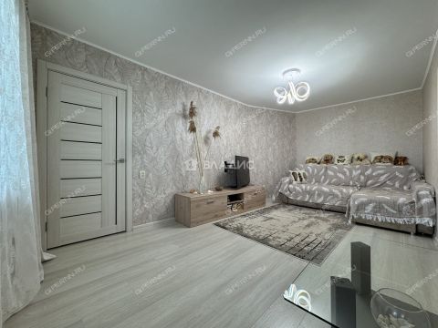 3-komnatnaya-ul-germana-lopatina-d-14-k1 фото