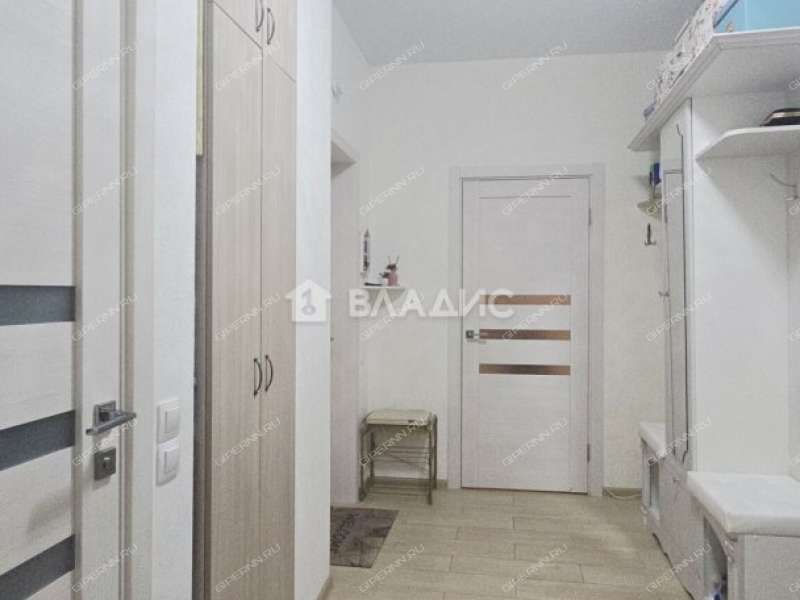 двухкомнатная квартира на улице Новокузнечихинская дом 11