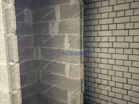 4-komnatnaya-ul-poltavskaya-d-15 фото