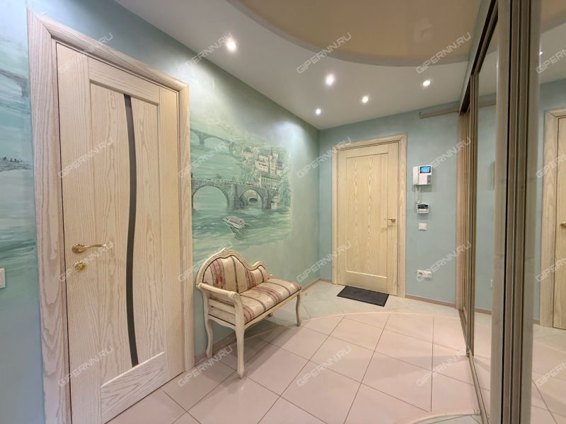 трёхкомнатная квартира на Деловой улице дом 22 к2