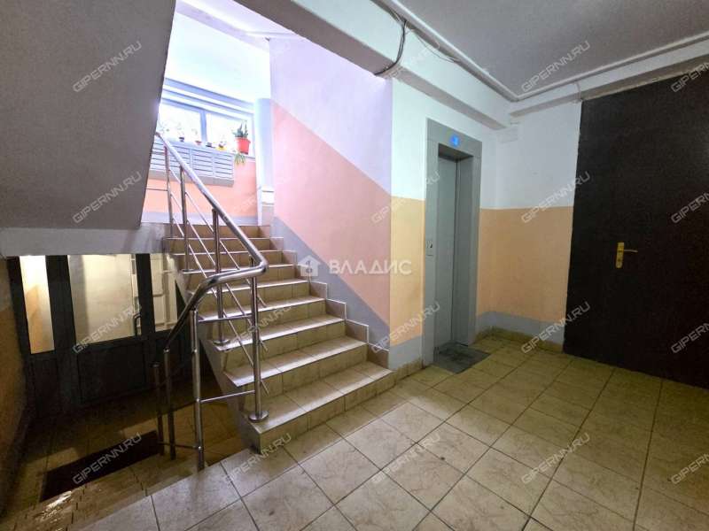 двухкомнатная квартира на улице Германа Лопатина дом 2 к1